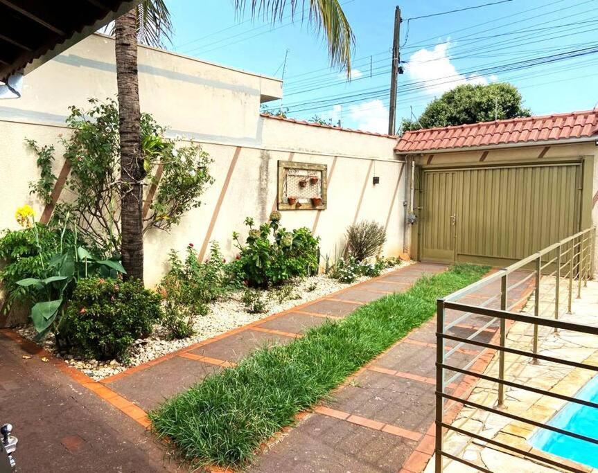 Casa 3 Com Piscina E Churrasqueira Casa de férias Ribeirão Preto