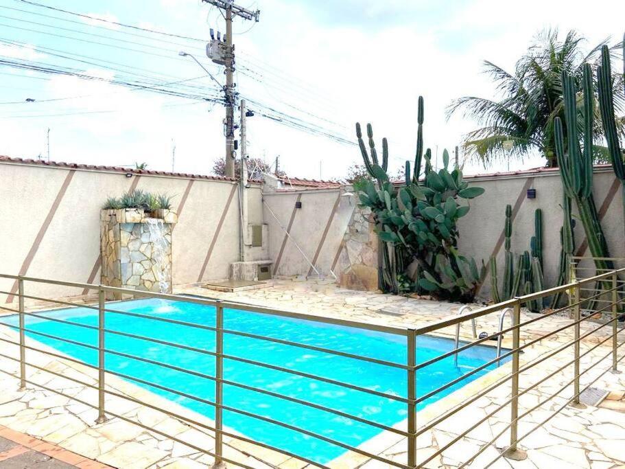 Casa 3 Com Piscina E Churrasqueira Casa de férias *